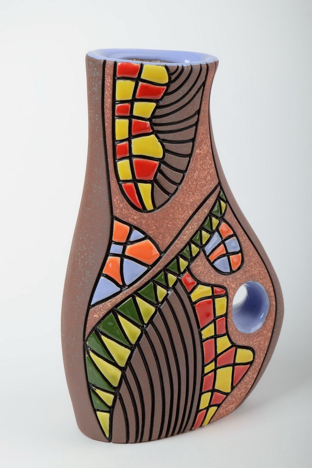 Полуфарфоровая ваза для цветов расписанная пигментами хэнд мэйд на 2 л с ручкой фото 2