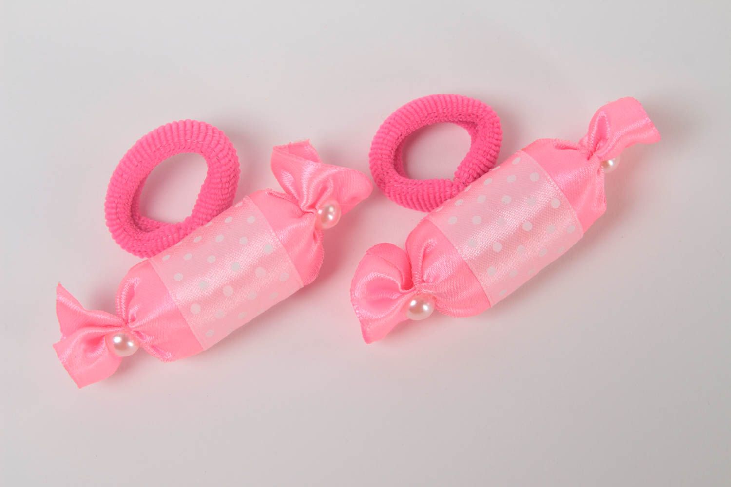 Детские резинки для волос из атласа в виде конфет набор 2 шт розовые хенд мейд фото 2