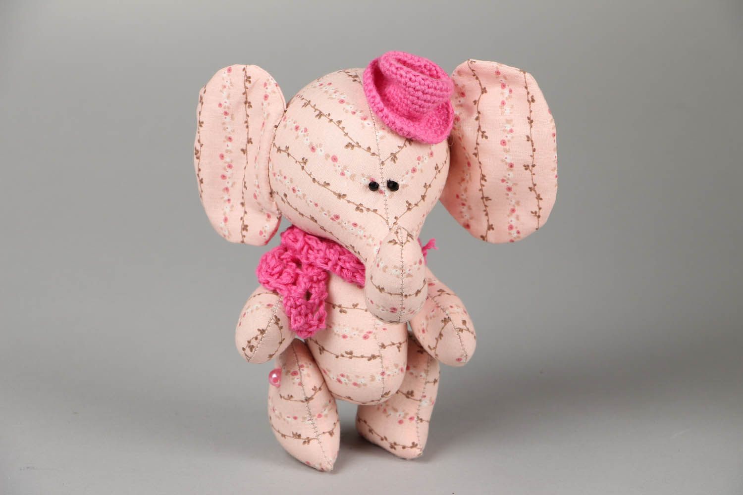 Poupée textile faite main Petit éléphant rose photo 1
