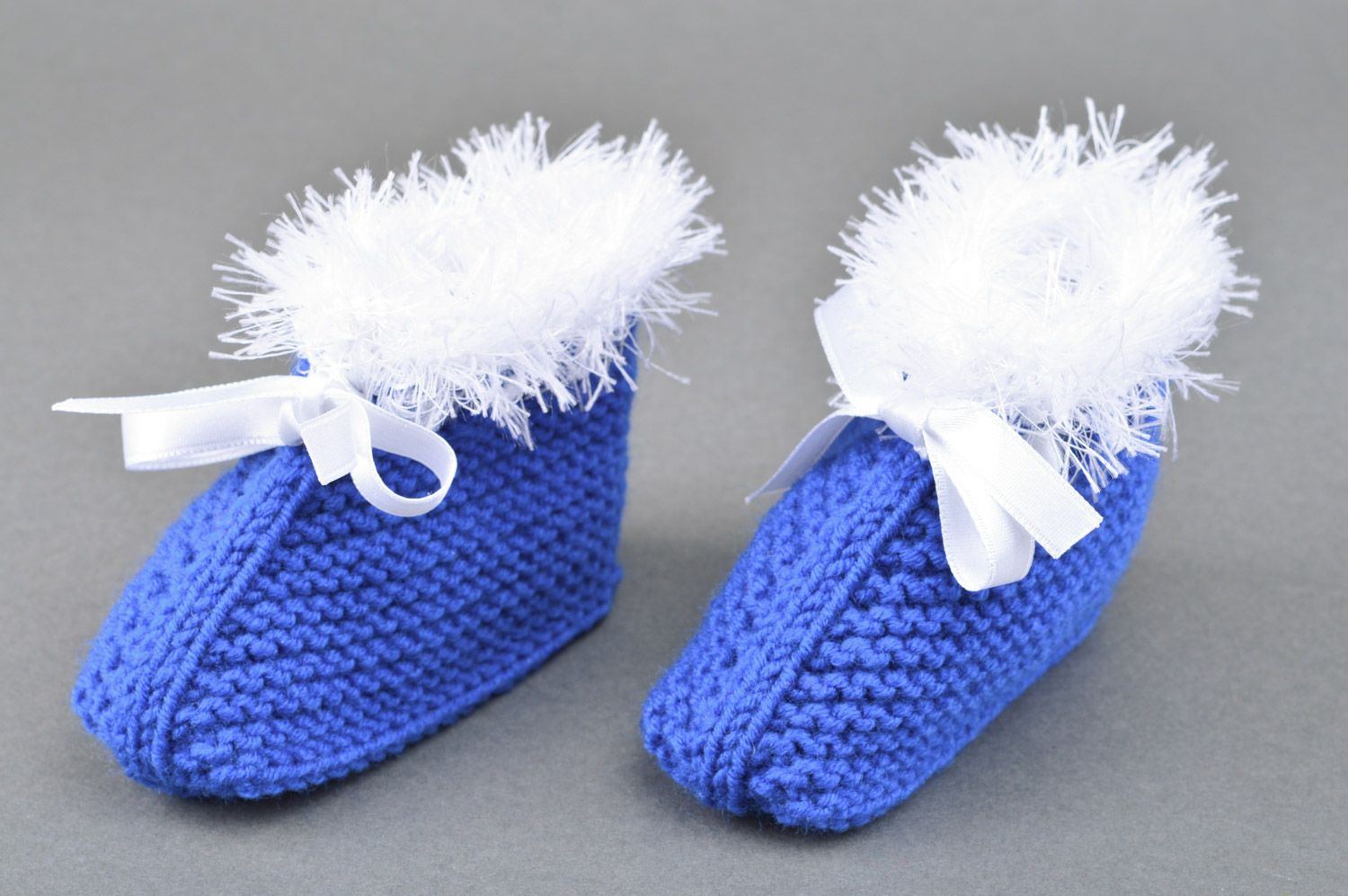 Beautiful warm handmade knitted half-woolen baby booties of blue color photo 5