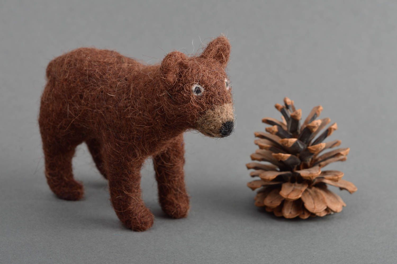 Bärchen Kuscheltier handmade natürliches Spielzeug Geschenk Idee für Kinder foto 1