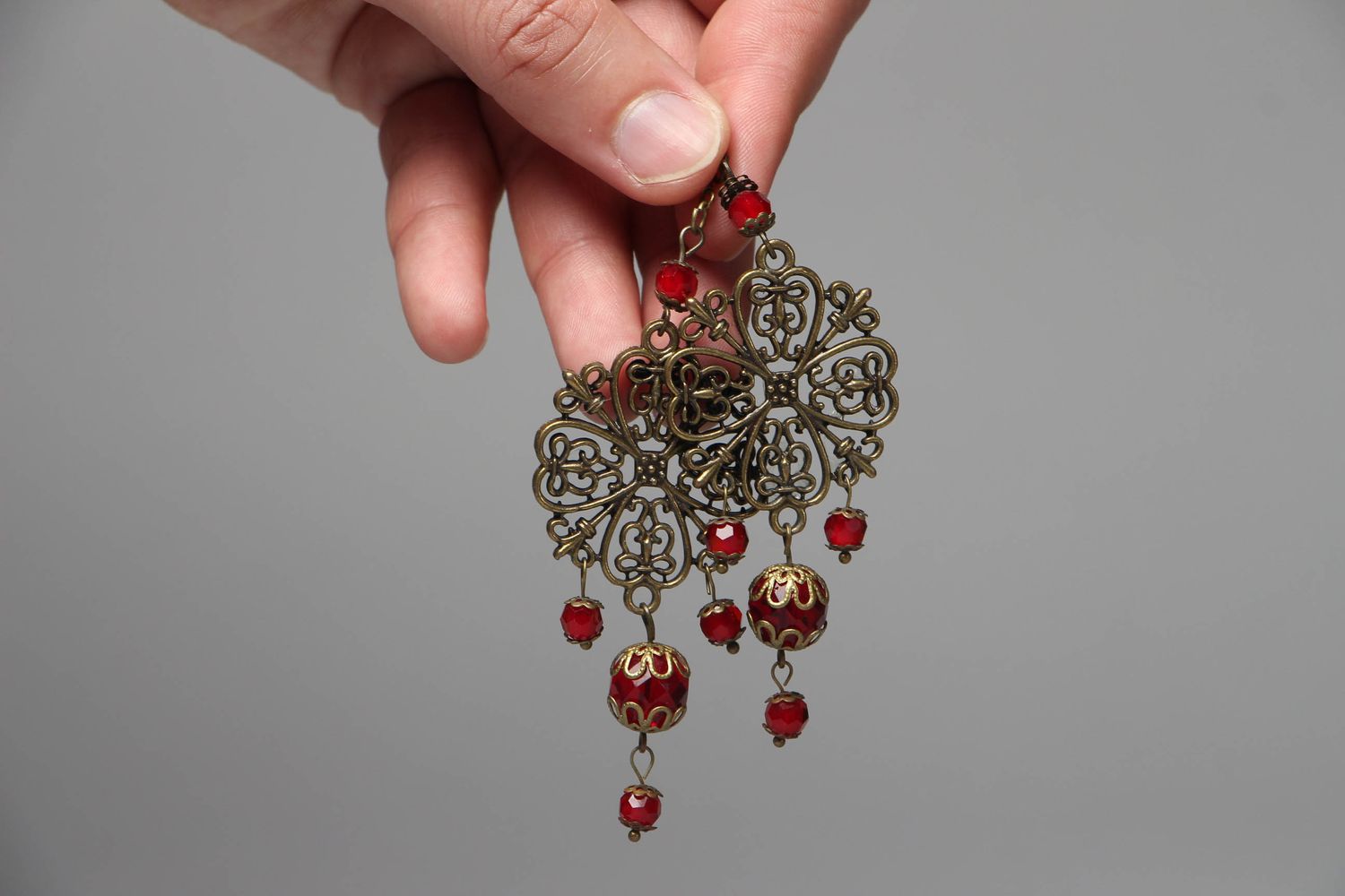 Orientalische Ohrringe mit Glasperlen in Rot foto 4