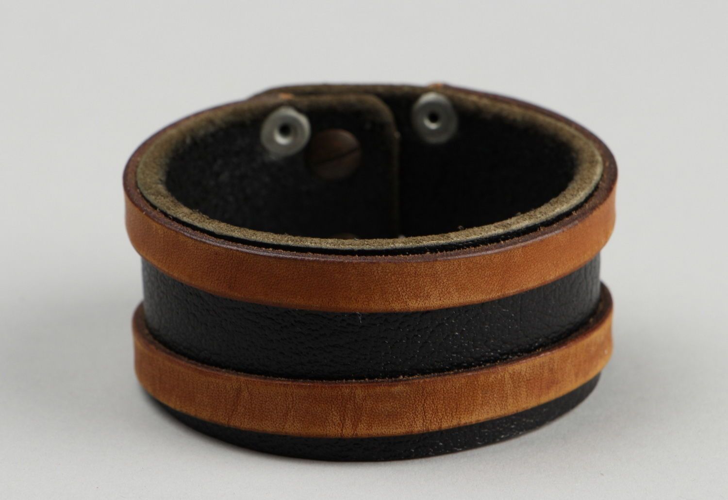 Leather handmade bracelet  photo 3