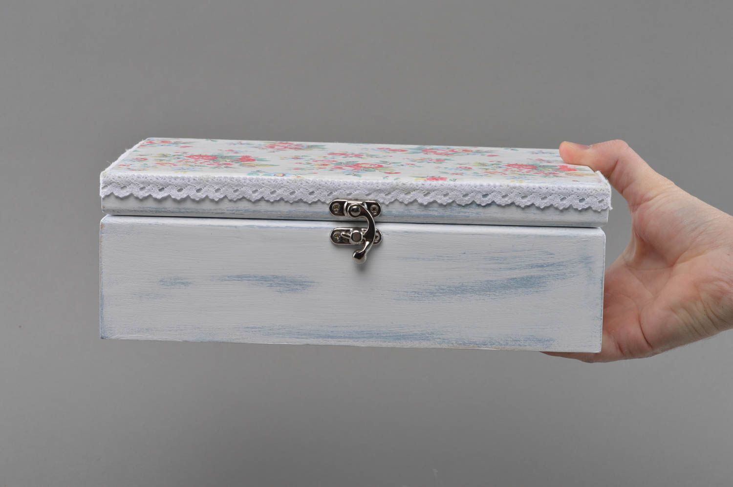 Handmade designer decoupage wooden jewelry box white with floral pattern photo 4