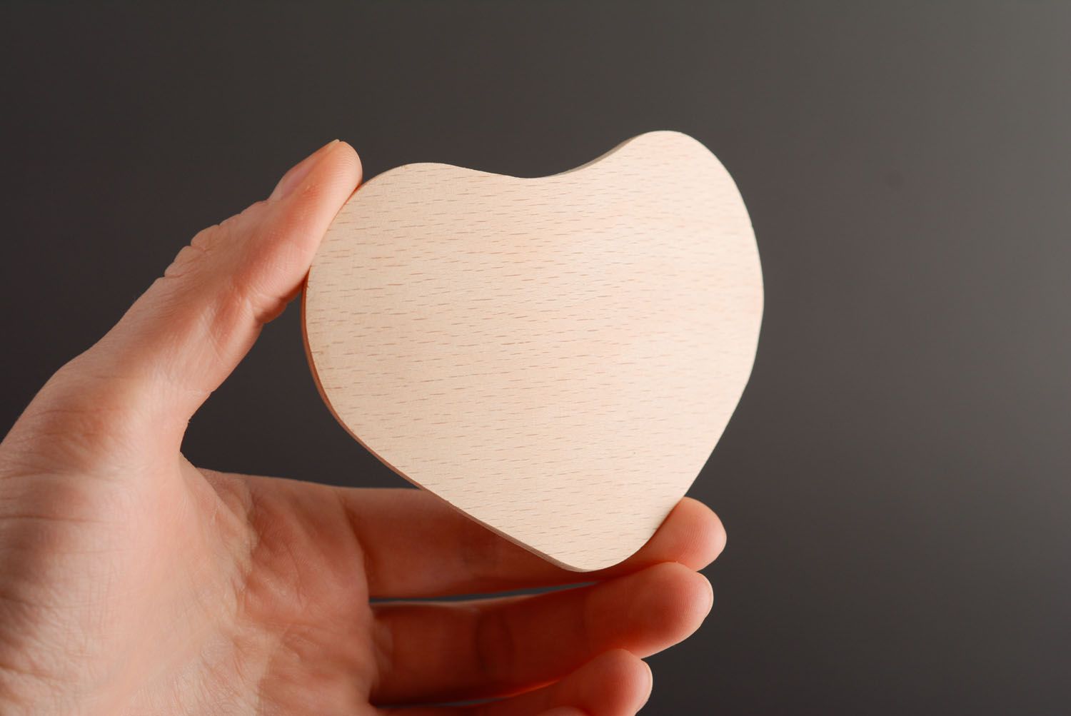 Base de madera para pintar Corazón foto 1