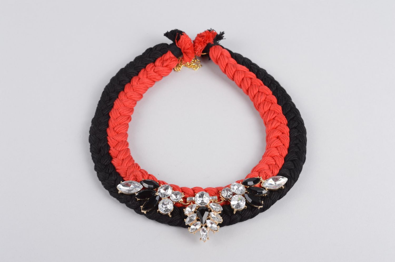 Handmade Damen Collier schwarz rot Modeschmuck Halskette Frauen Accessoire foto 1