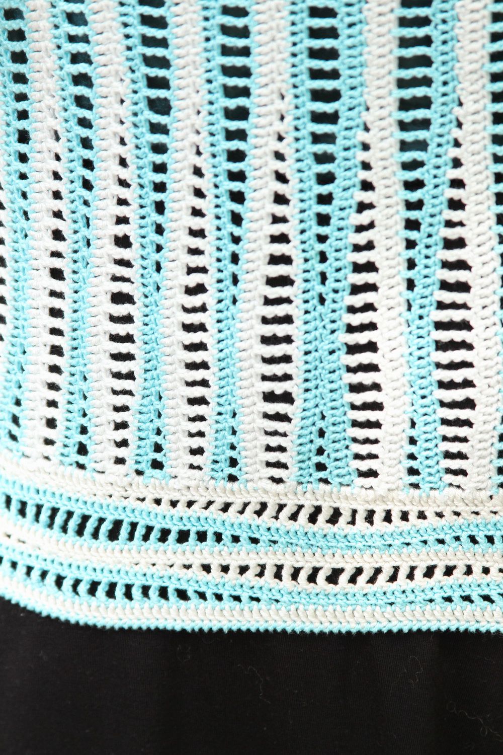 Top tricoté au crochet en coton bleu ciel photo 5