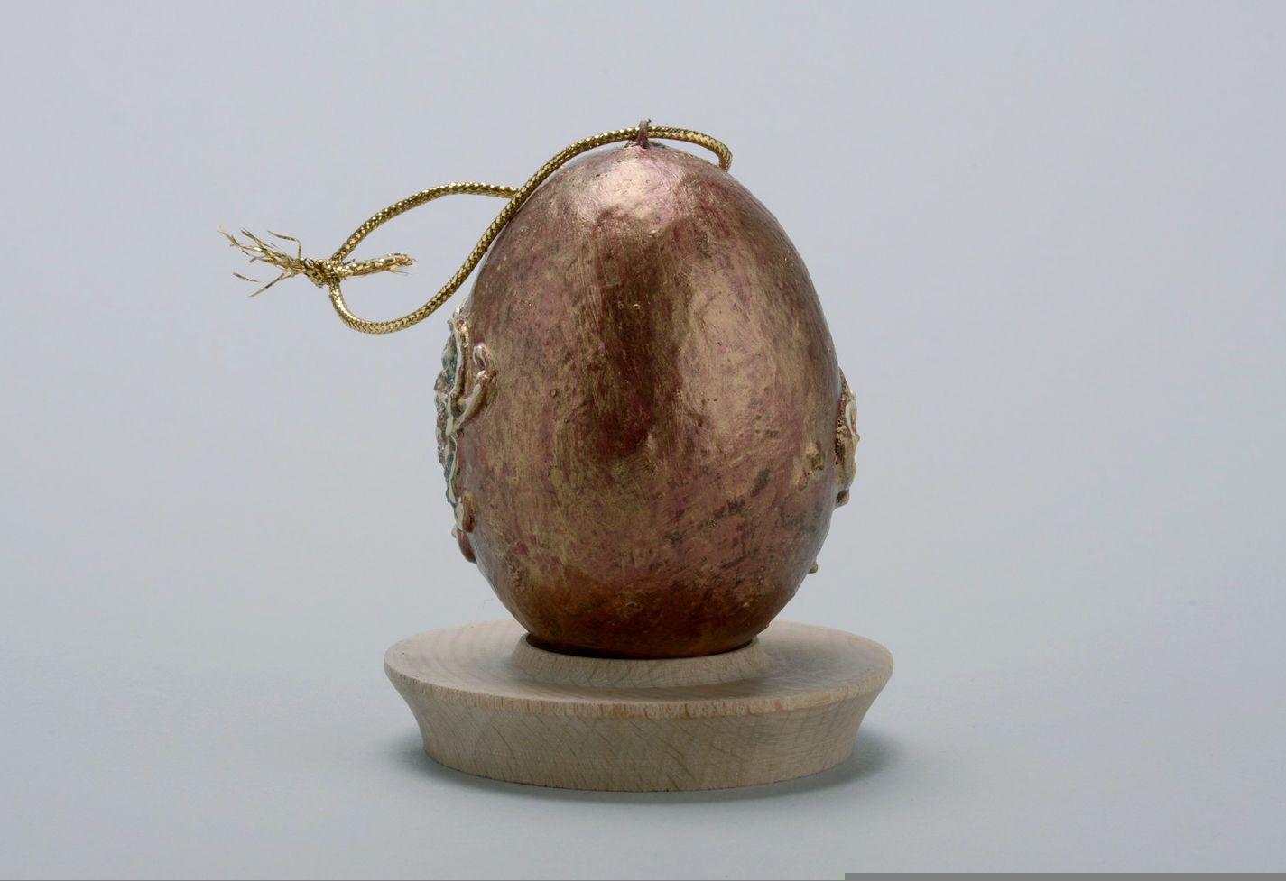 Hanging Easter egg for good luck photo 4