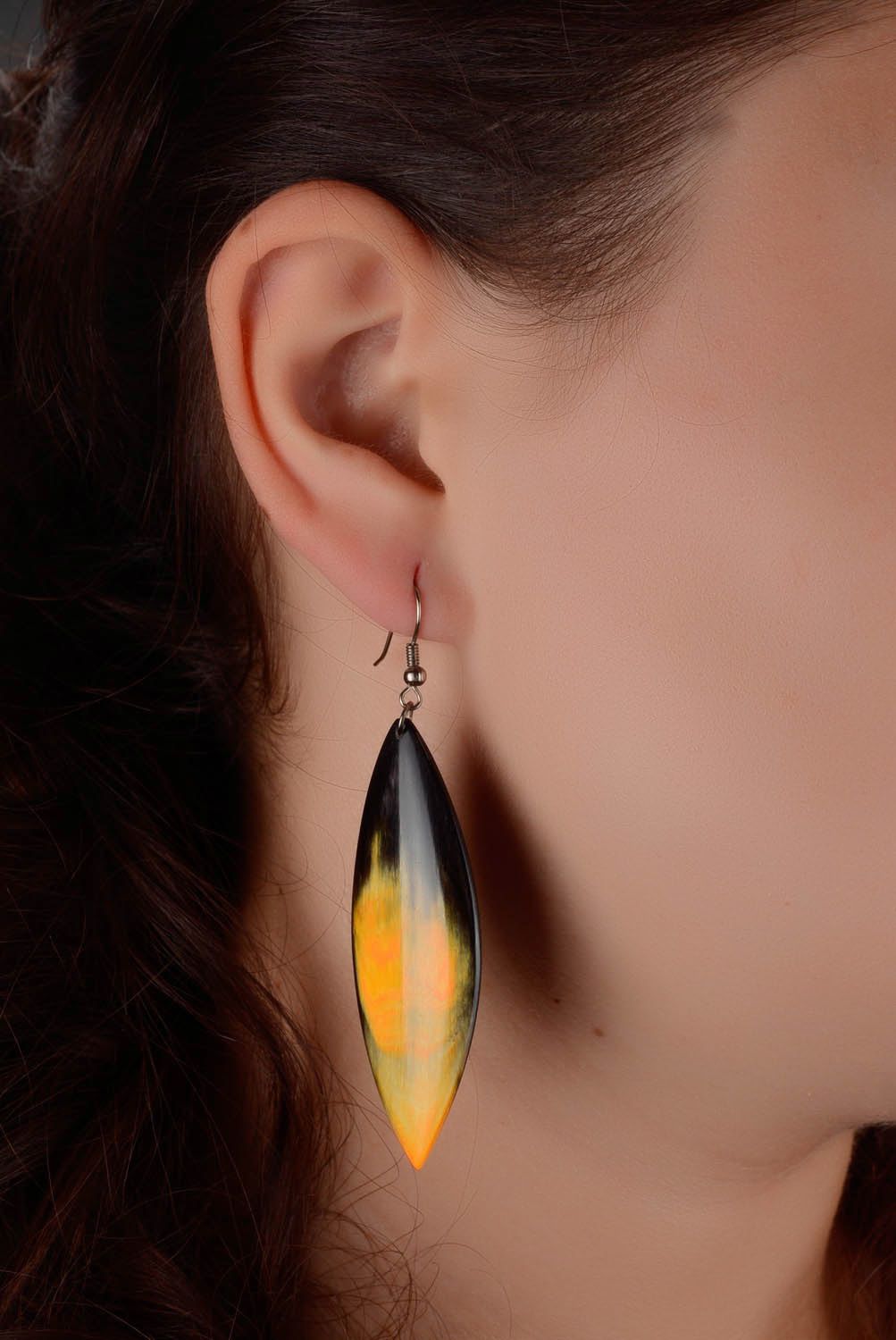 Long earrings made ​​of horn photo 4