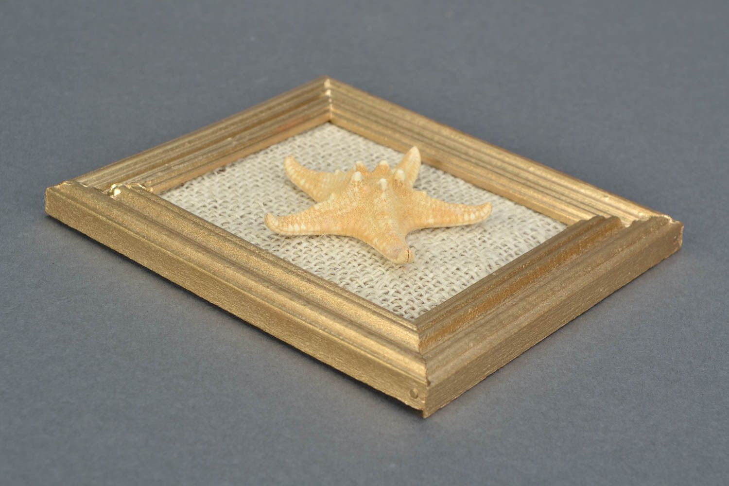 Handmade decorative wall panel on burlap basis in wooden frame with sea star photo 4