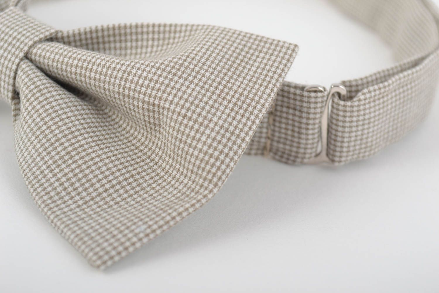 Beautiful handmade checkered textile bow tie of light color for men and women photo 2