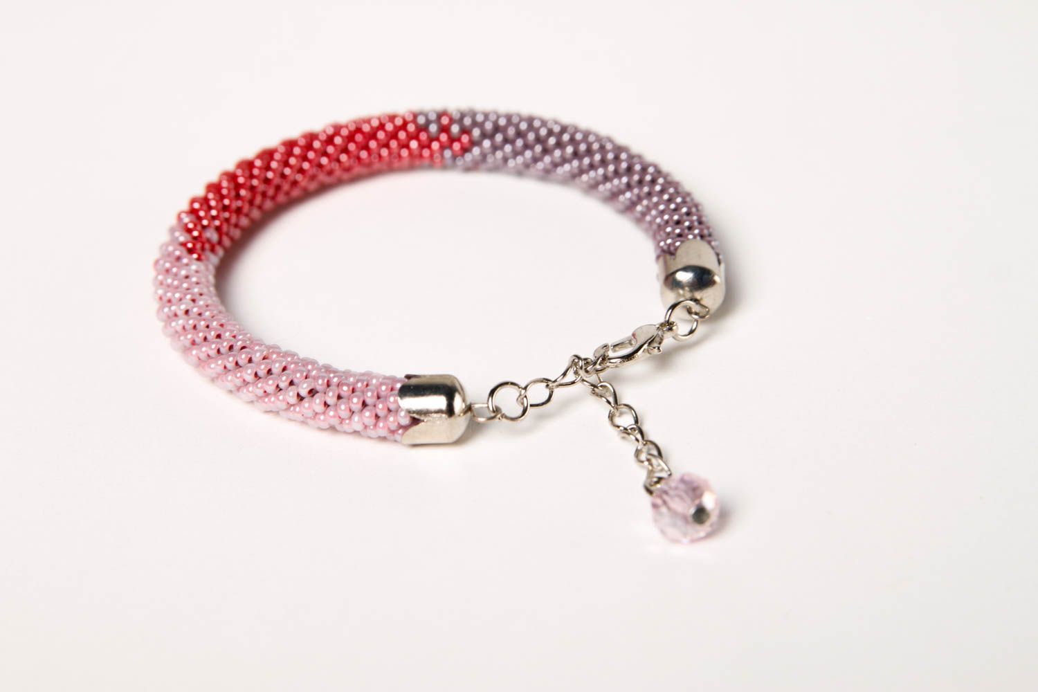 Grau rotes Glasperlen Armband handmade Designer Schmuck Frauen Accessoire eng foto 4