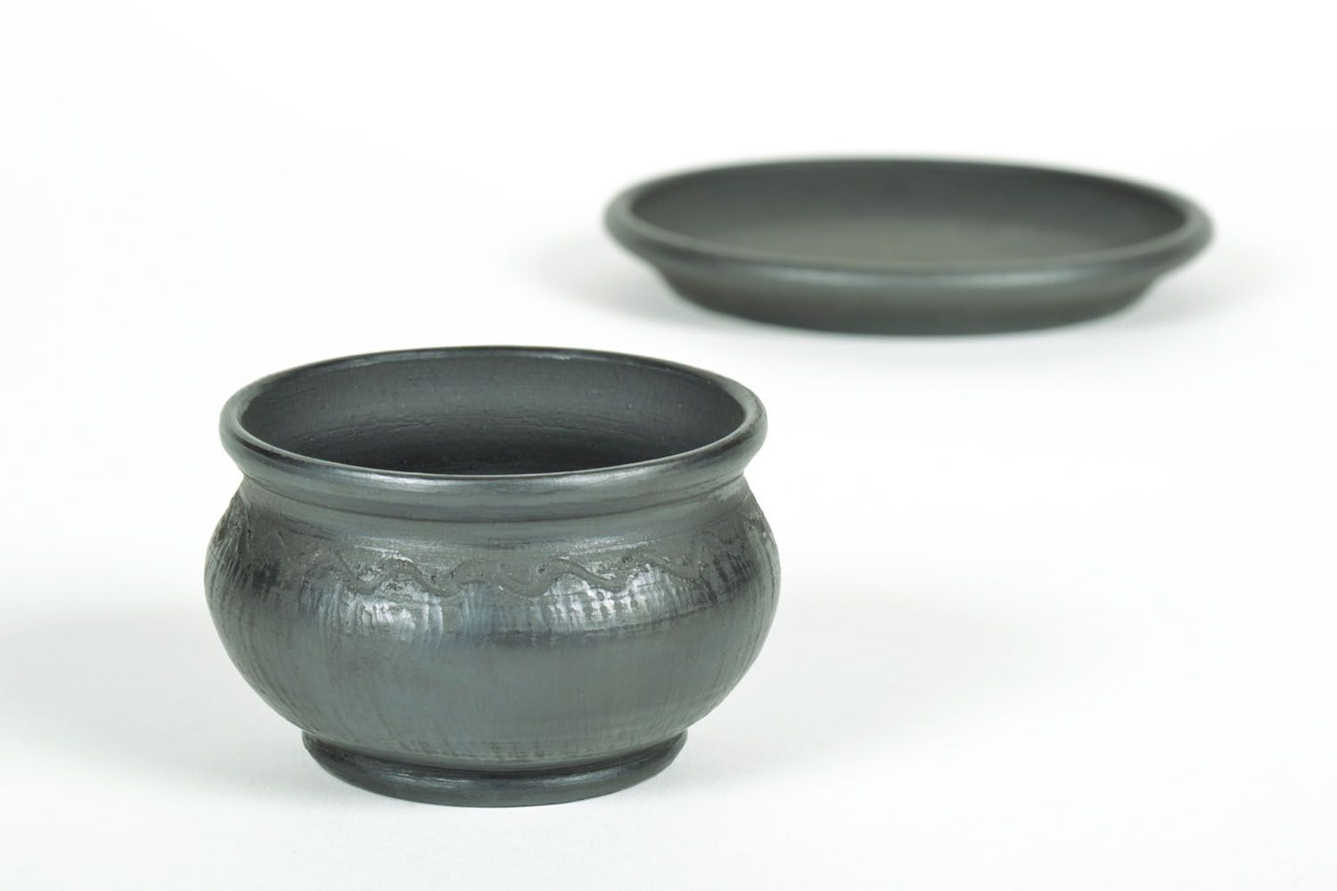 Schwarzer Salzbehälter aus Keramik foto 3