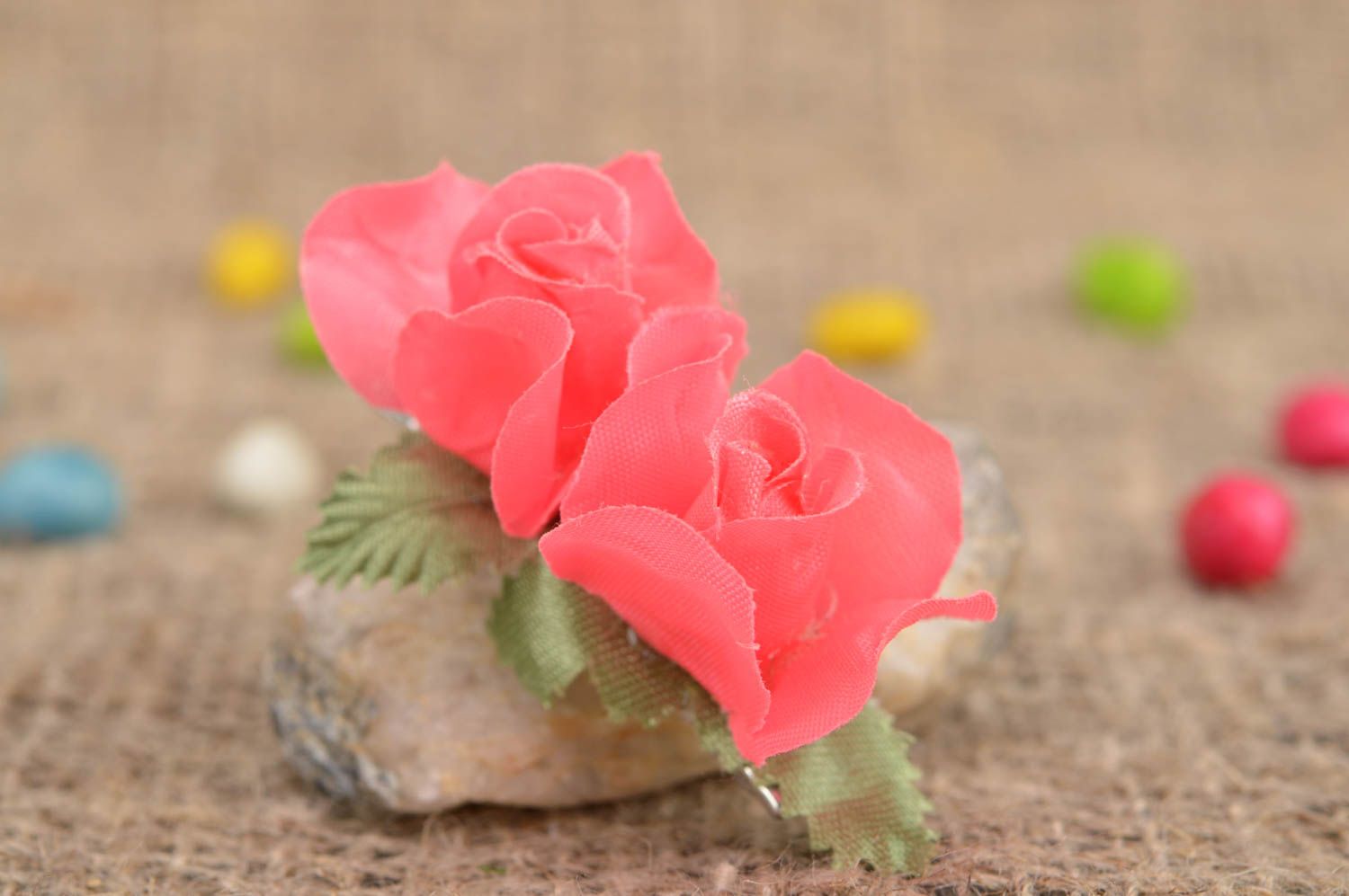 Barrette à cheveux fleurs rose faite main originale cadeau pour enfant photo 1