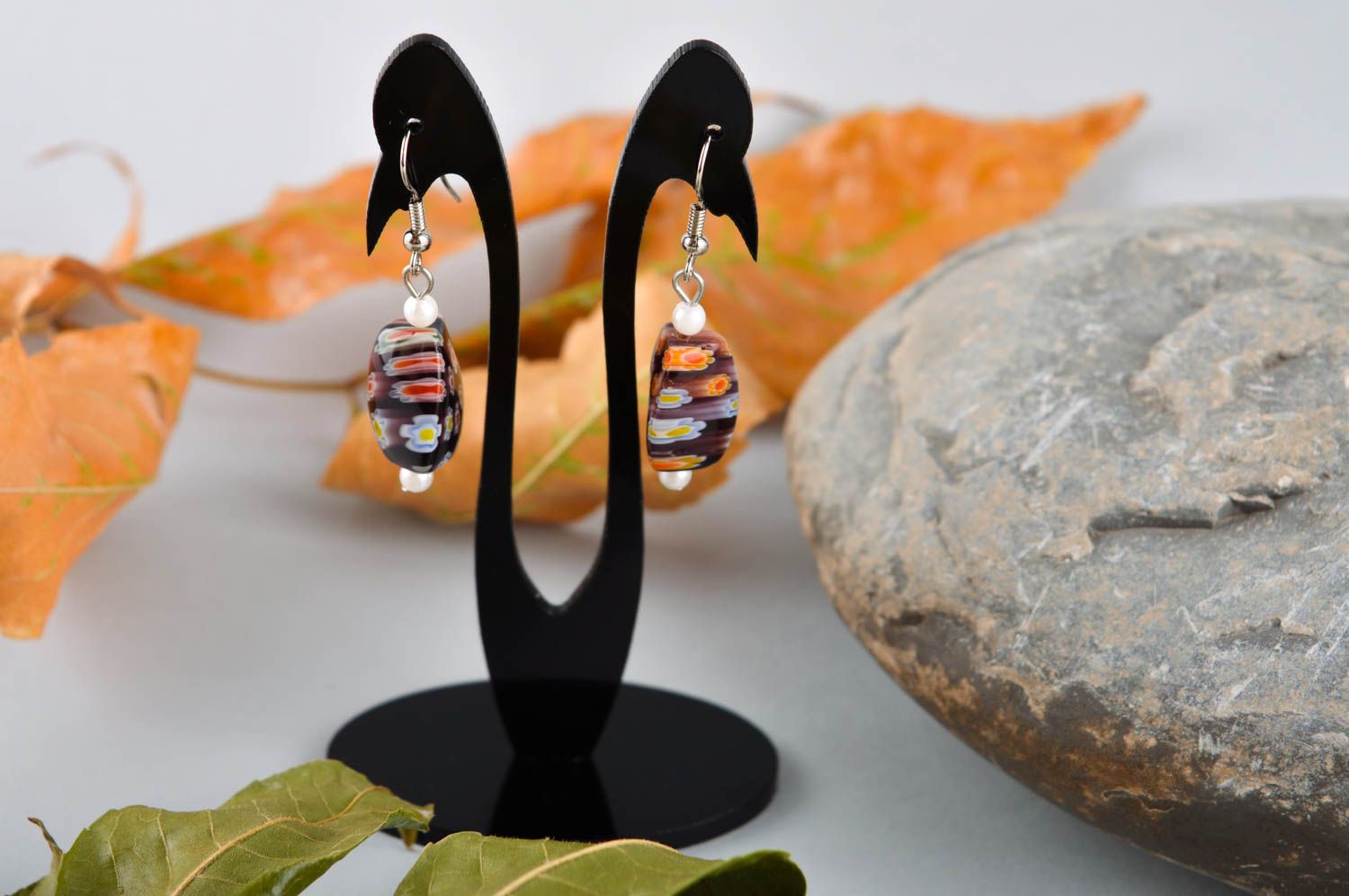 Handmade Glas Ohrringe ausgefallener Ohrschmuck Accessoire für Frauen schwarz foto 1