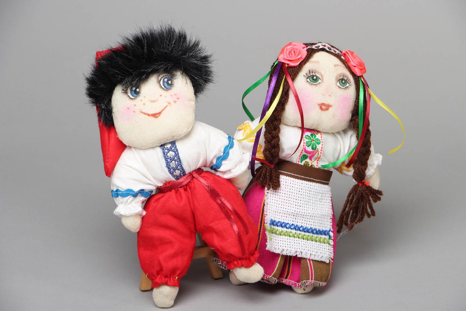 Deux poupées en tissu faites main  photo 1