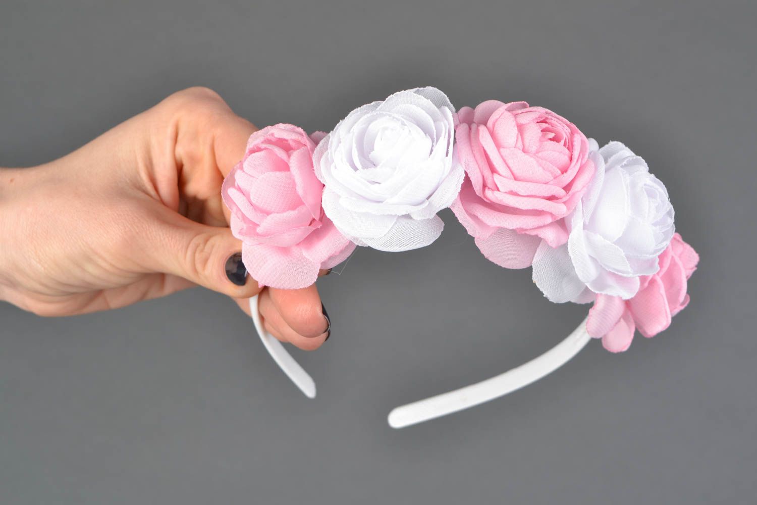 Serre-tête à cheveux en fleurs artificielles fait main blanc rose en chiffon photo 2