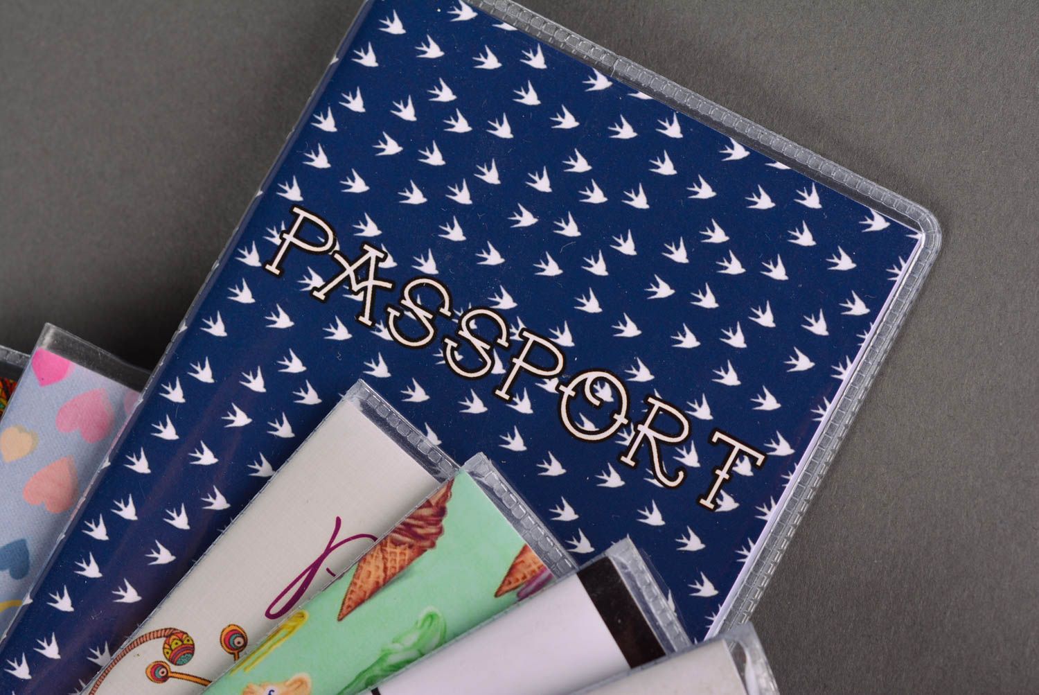 Étui passeport fait main Protection passeport bleu à motif Cadeau original photo 2