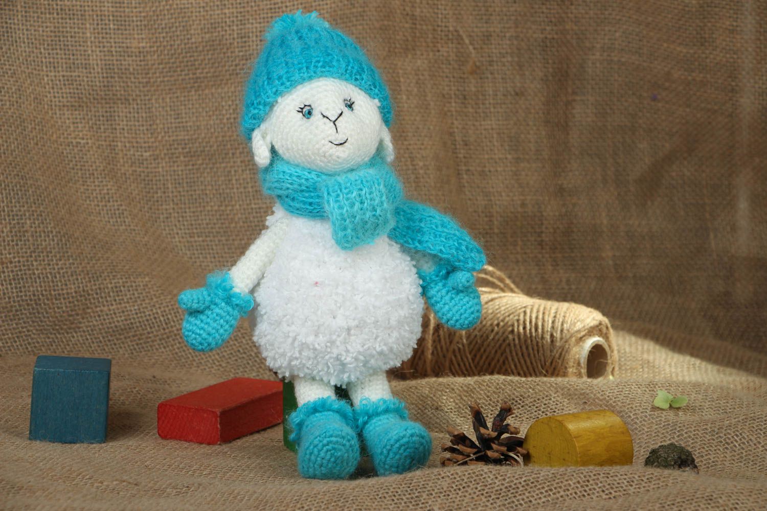 Poupée tricotée mouton faite main photo 5