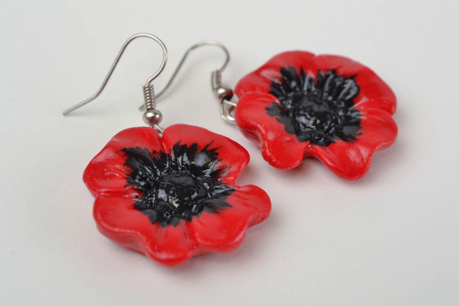 Beautiful handmade designer polymer clay flower earrings Red Poppies photo 3