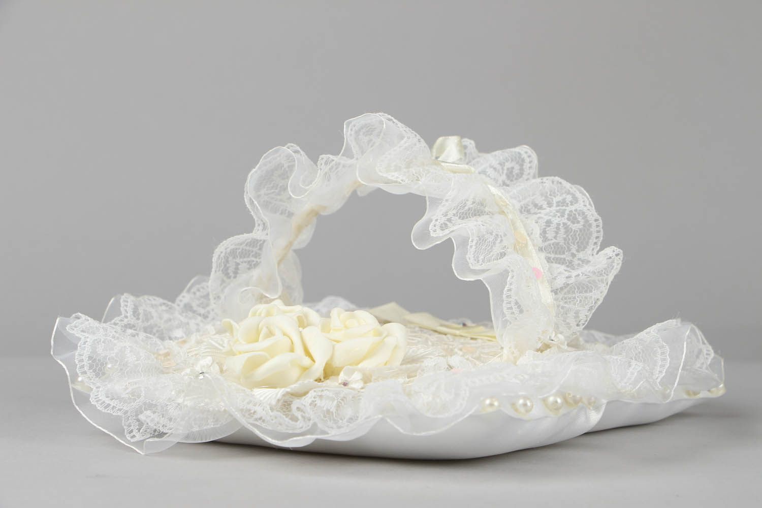 Wedding ring pillow with lace photo 2