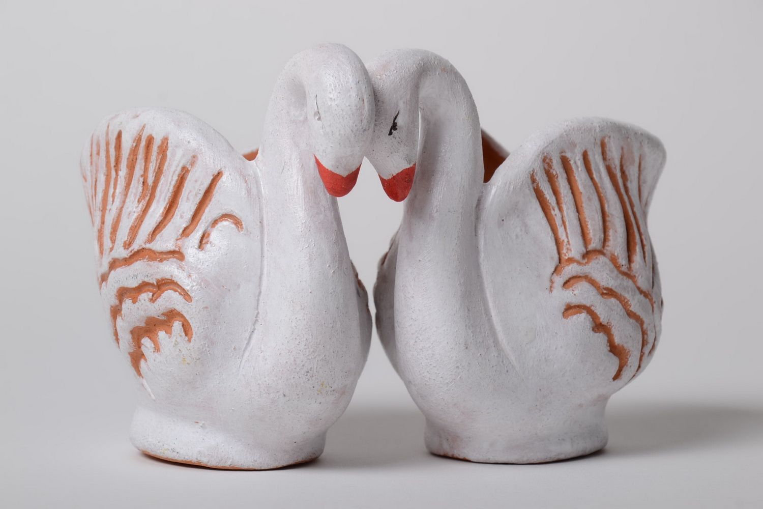 Keramik Vasen für Kleinigkeiten 2 Stück aus Töpferton in Form von Schwänen foto 5