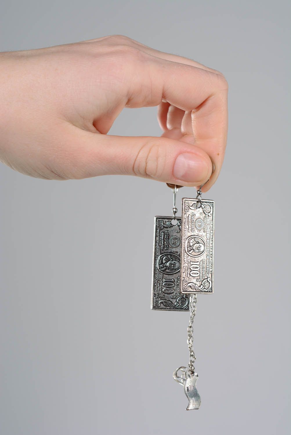 Brincos cuff originais feitos de metal Dólares foto 4