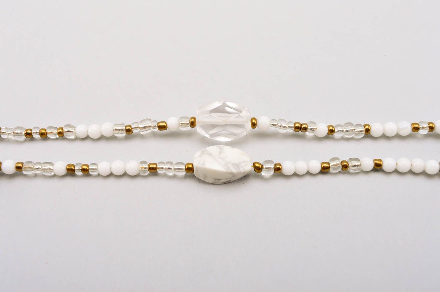 Collier avec pierres Bijou fait main perles de rocaille Accessoire femme photo 3
