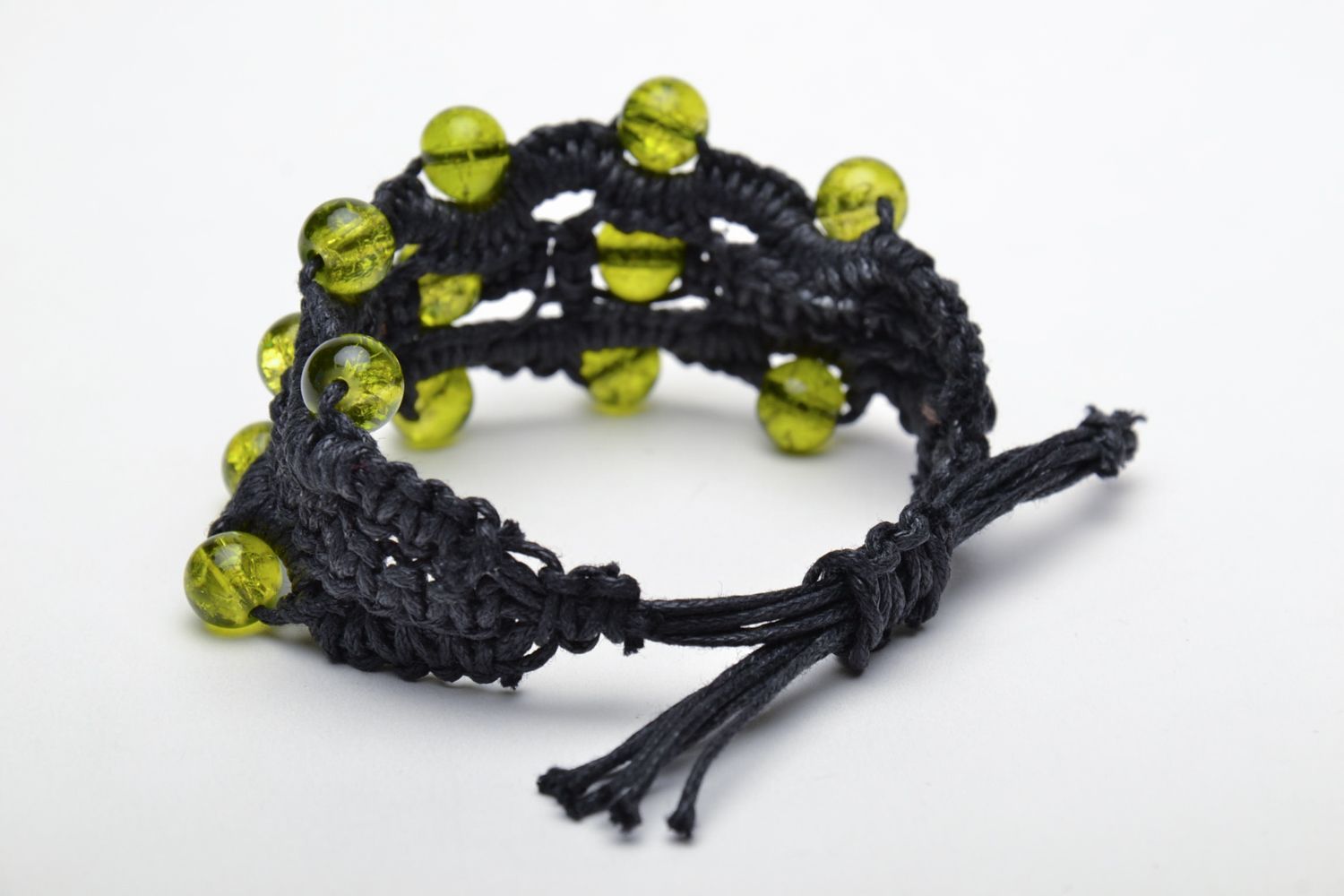 Tree-row bracelet made of waxed cord and glass beads photo 4
