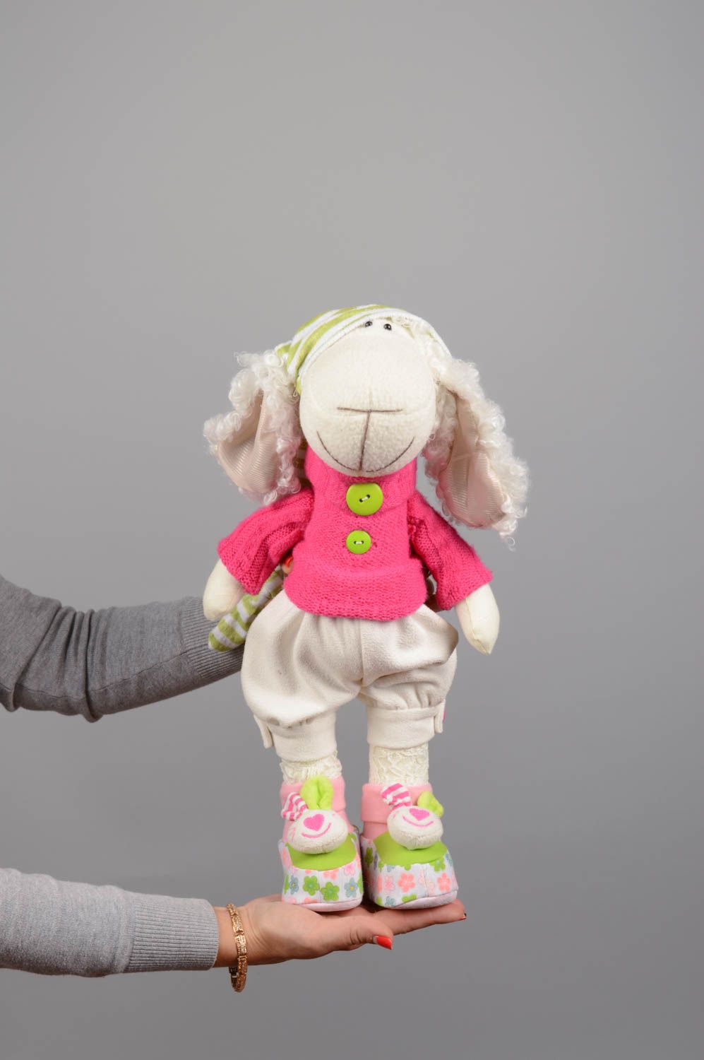 Peluche mouton en lin et tricot faite main originale décorative pour enfants photo 5