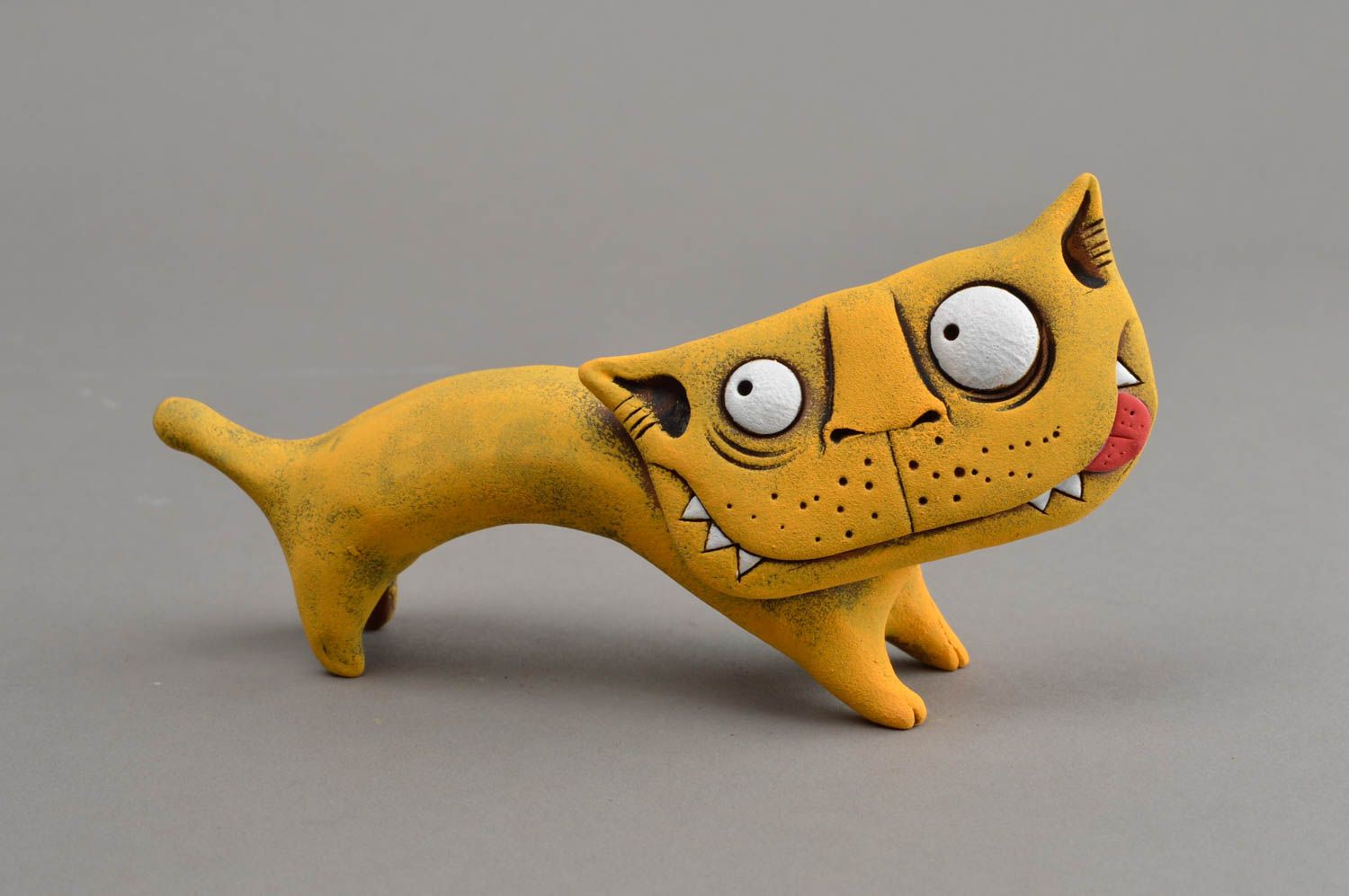 Figura de barro artesanal amarilla decoración de hogar regalo para amigos gato foto 2