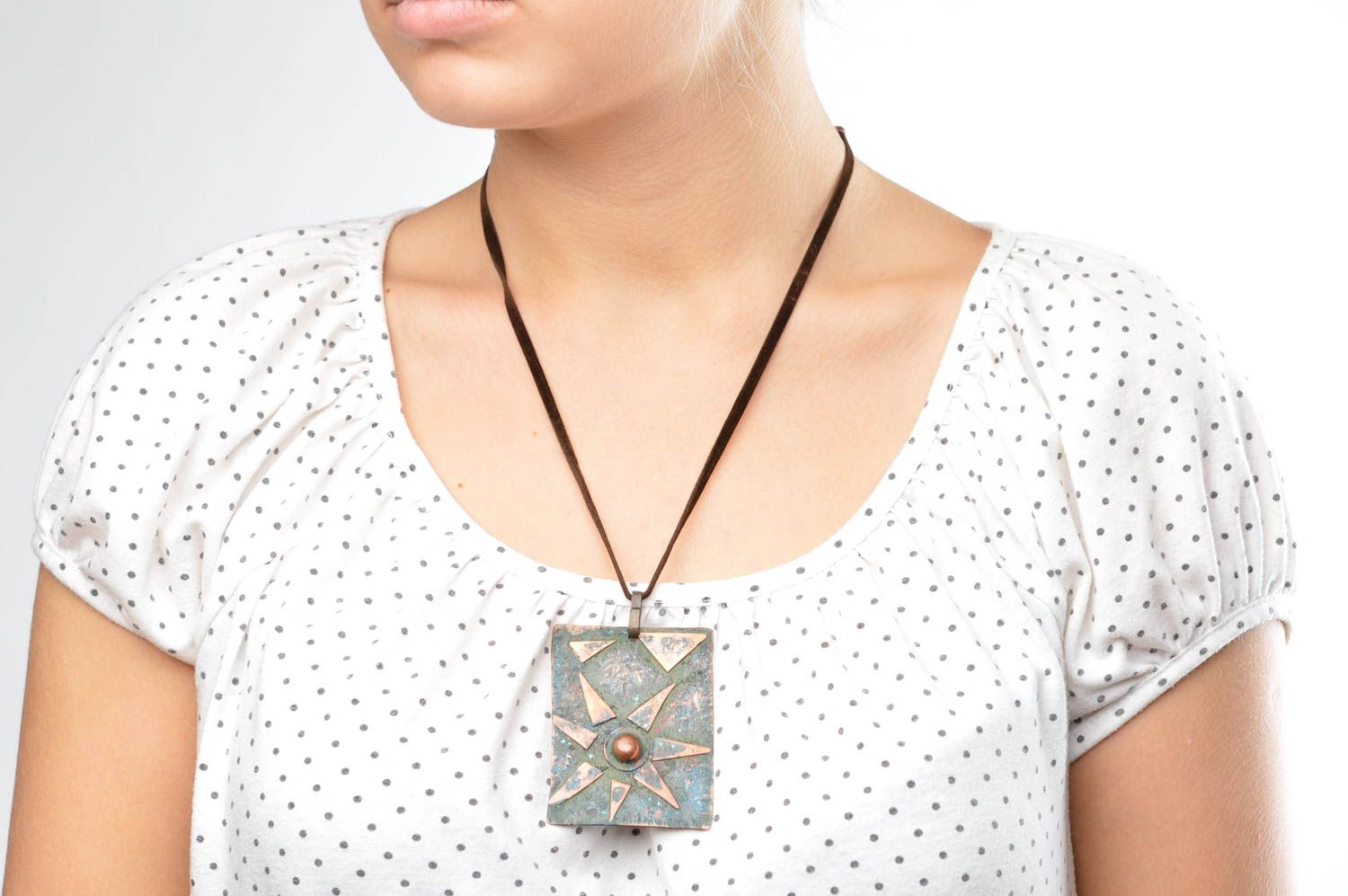 Womens handmade metal pendant fashion accessories metal jewelry designs photo 2