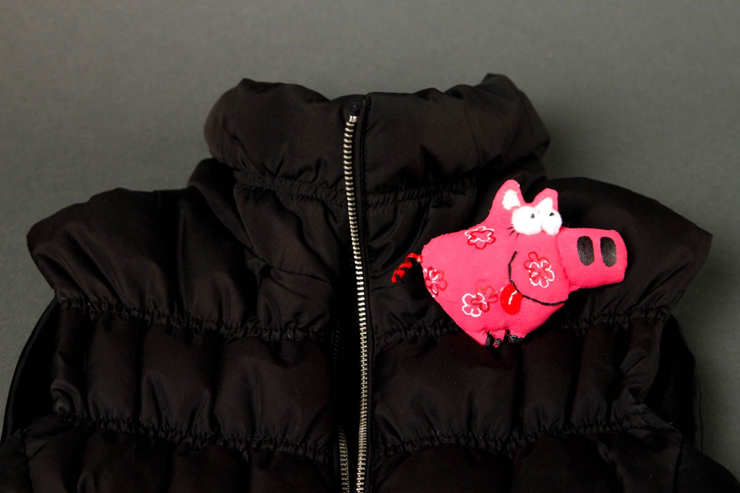Handmade Brosche Tier Accessoire für Frauen Designer Schmuck blumiges Schwein foto 1