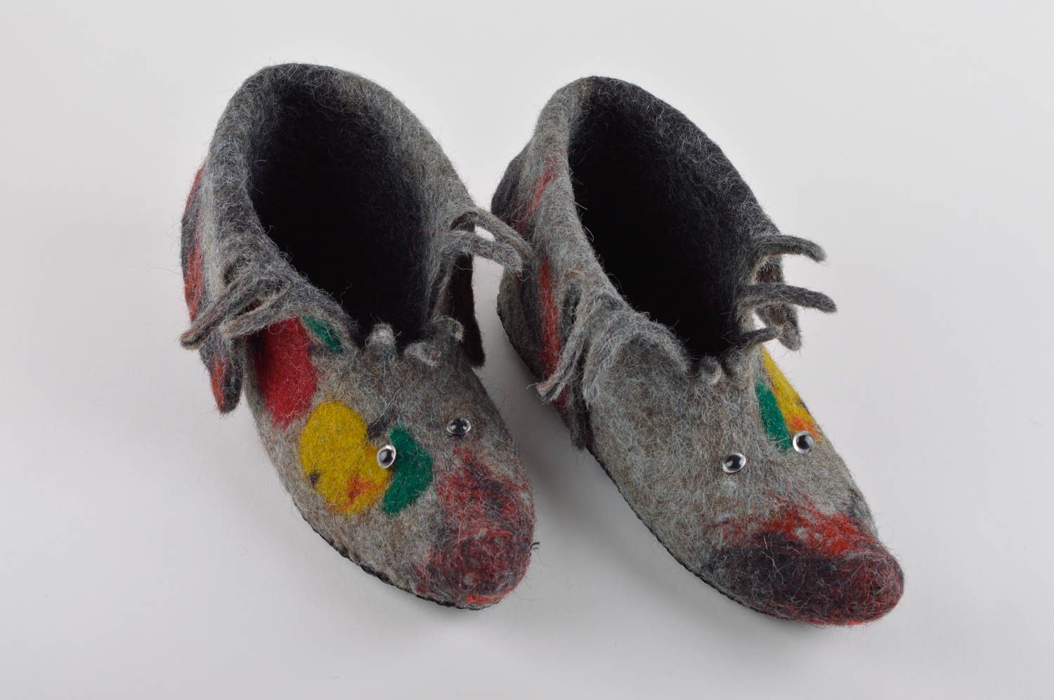 Handmade gefilzte Pantoffeln Geschenk für Frau schöne Hausschuhe gefilzte Schuhe foto 2