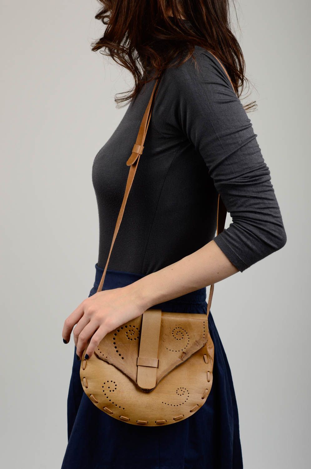 Сумка ручной работы сумка через плечо коричневая сумка из кожи в стиле кэжуал фото 5