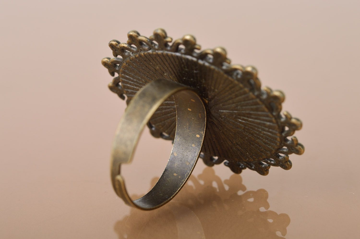 Schöner Vintage Ring handmade mit Blumenprint für Frauen Designer Schmuck foto 5