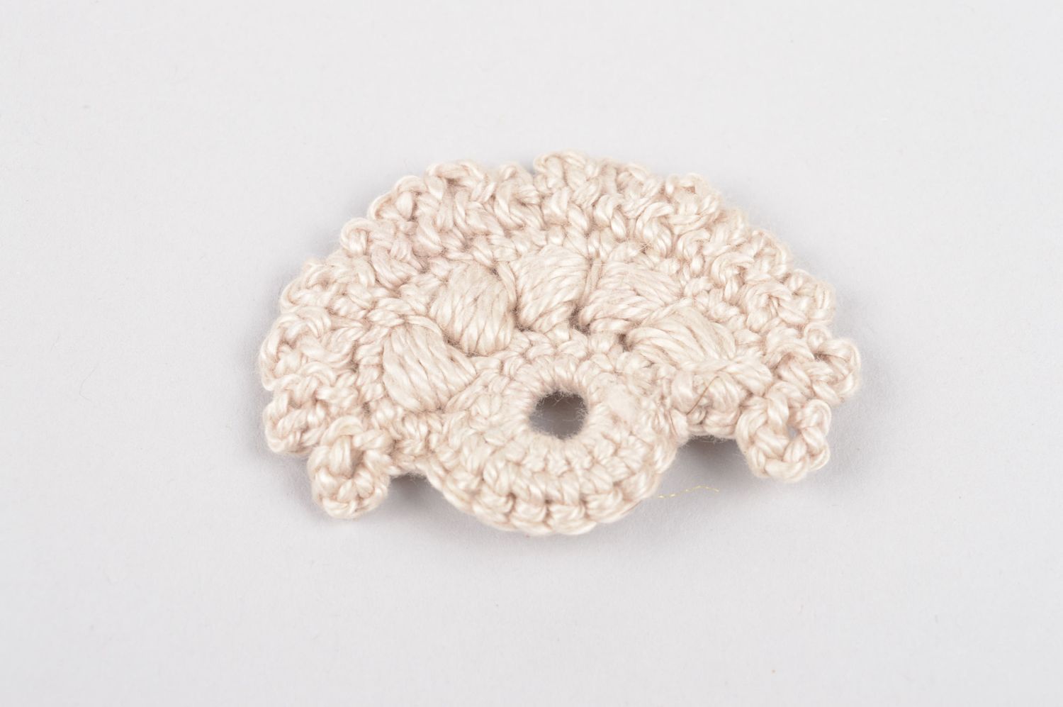 Handmade designer brooch blank unusual crocheted fittings white flower photo 3