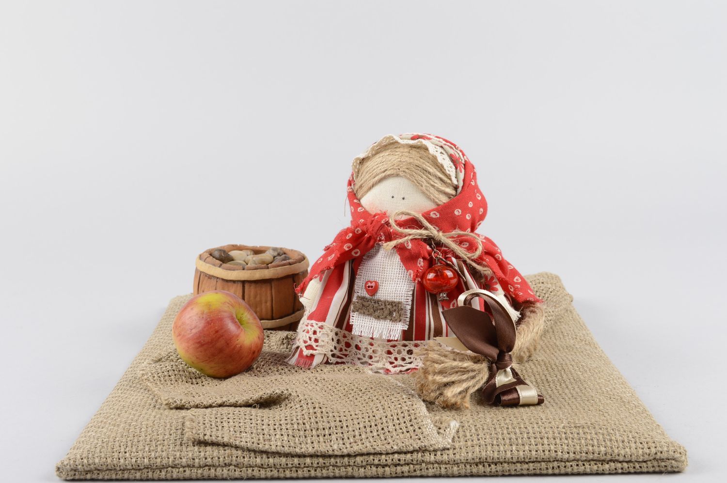 Muñeca de trapo artesanal con pañuelo decoración de hogar regalo original foto 5
