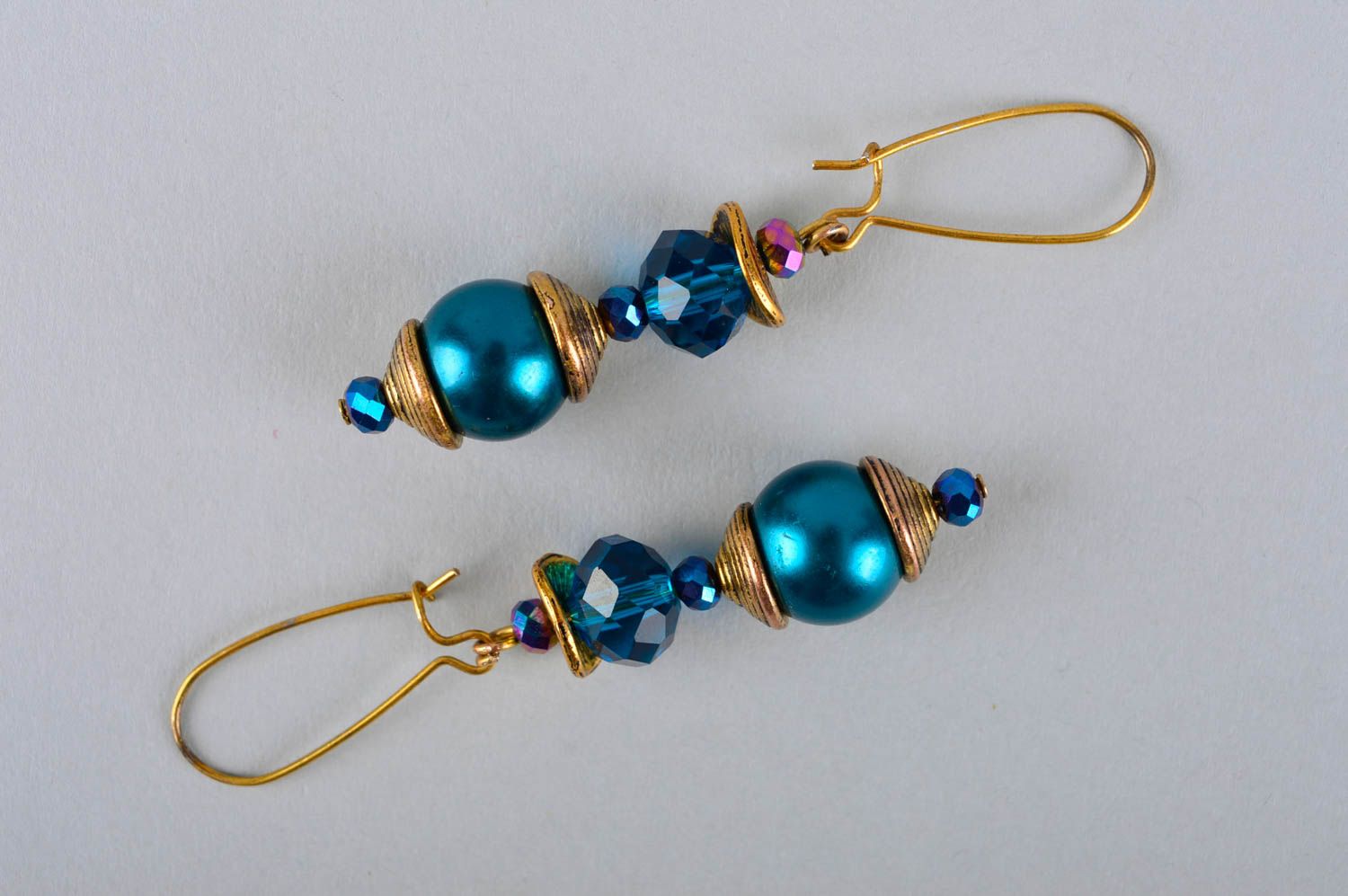 Boucles d'oreilles pendantes Bijou fait main bleues originales Cadeau pour femme photo 3