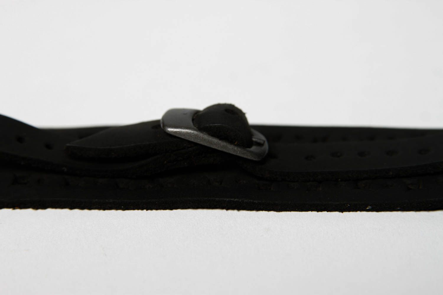 Bracelet cuir Bijou fait main large noir design Accessoire en cuir original photo 4