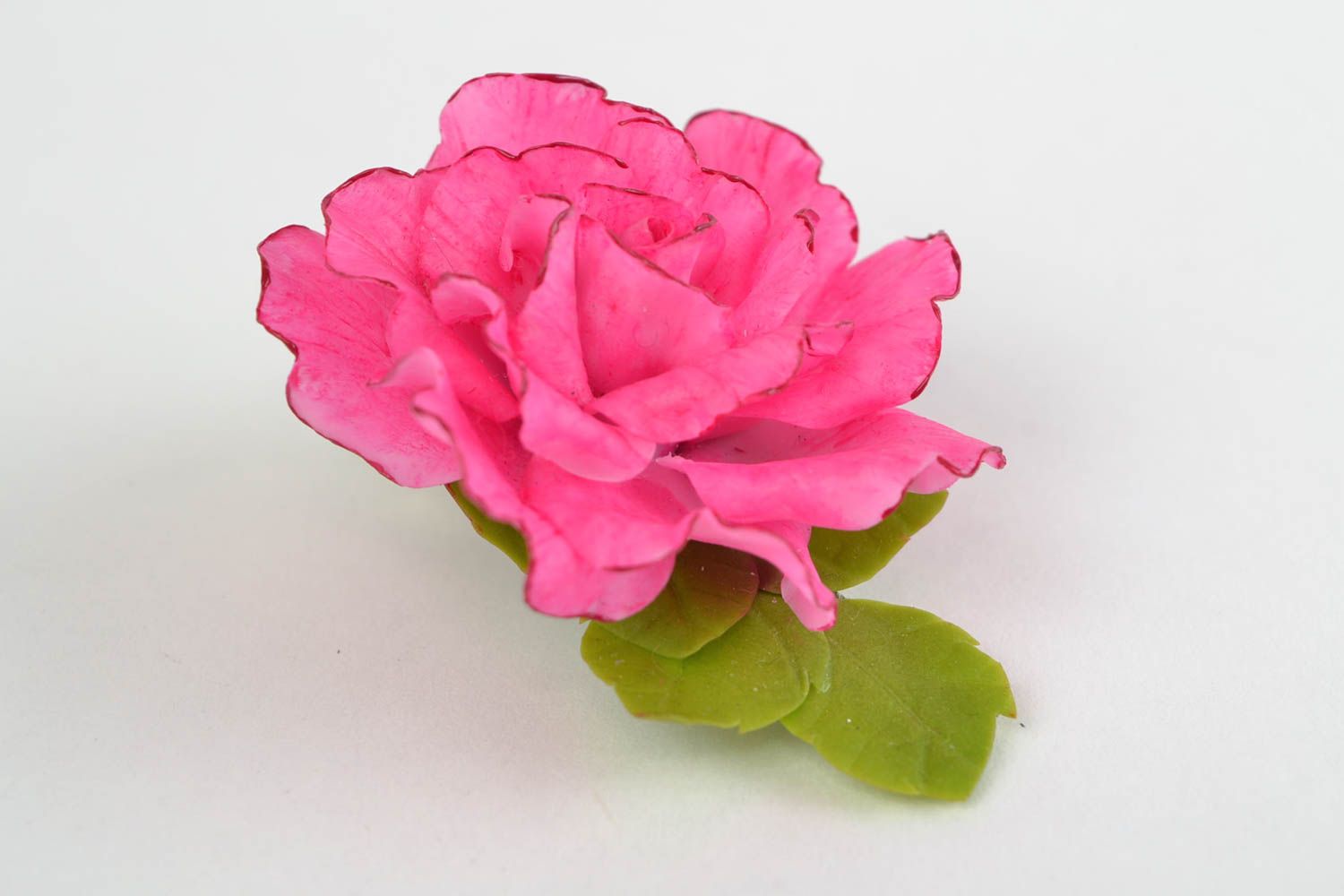 Заколка для волос из холодного фарфора ручной работы зажим в виде розовой розы фото 3