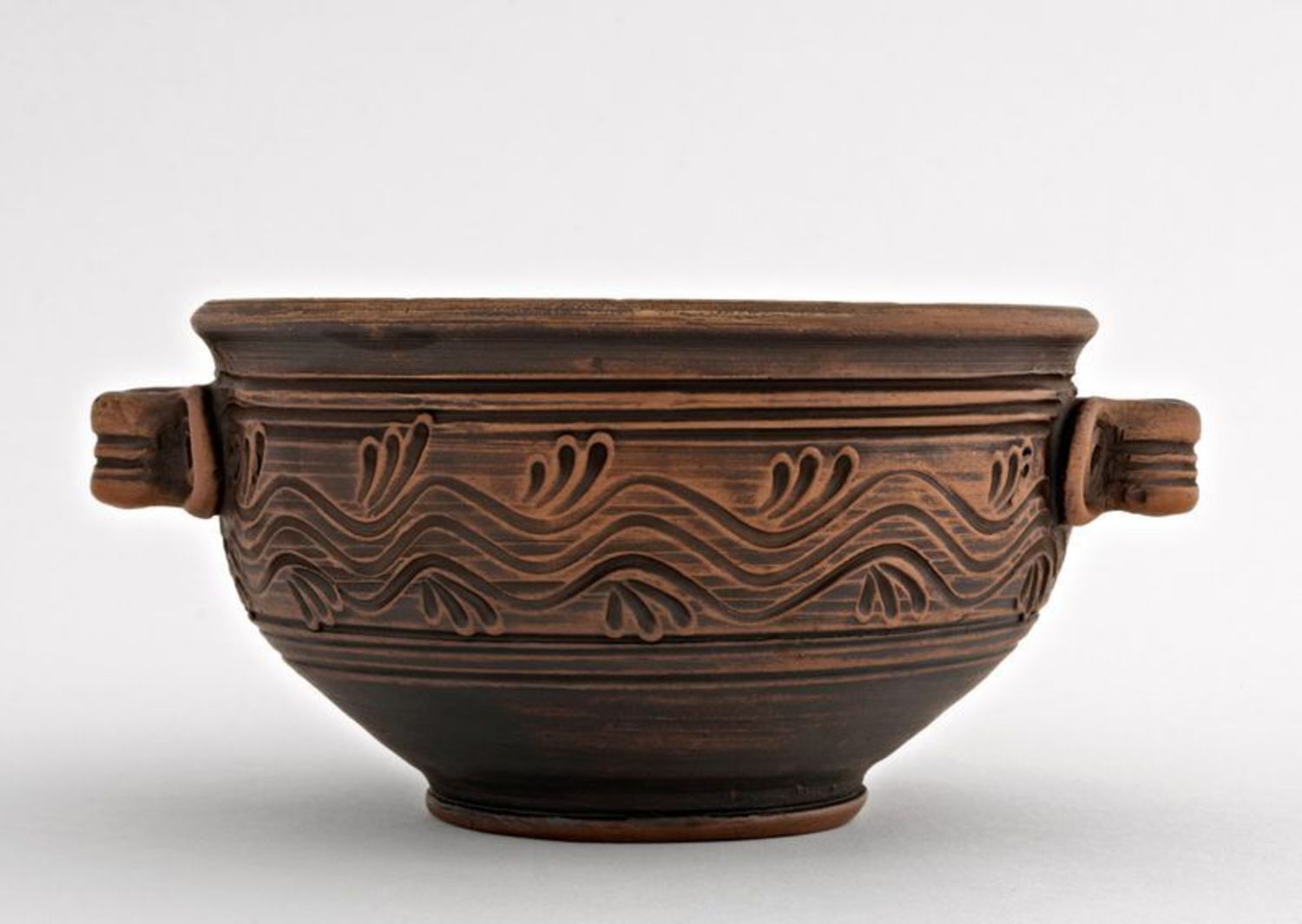Ceramic piala with handles photo 2