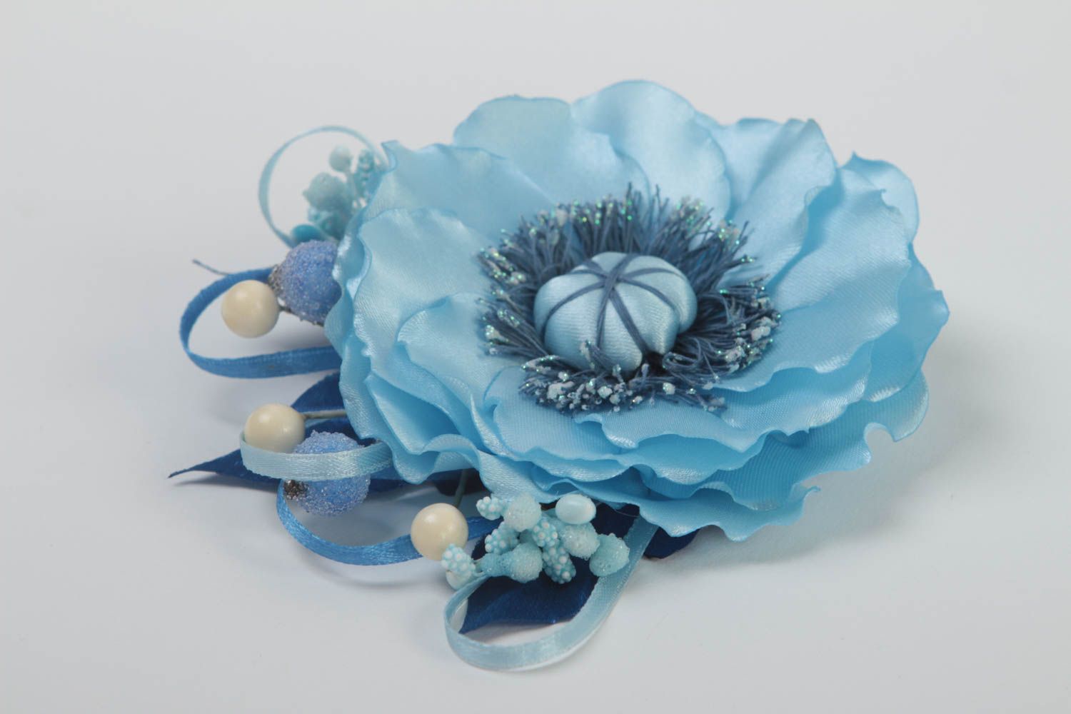 Голубая заколка для волос хенд мейд в виде цветка авторская для девочек подарок фото 3