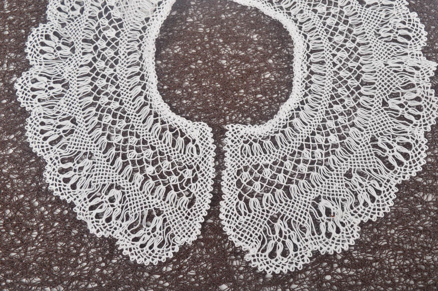 Handmade neck collar crocheted collar white openwork collar evening collar photo 5