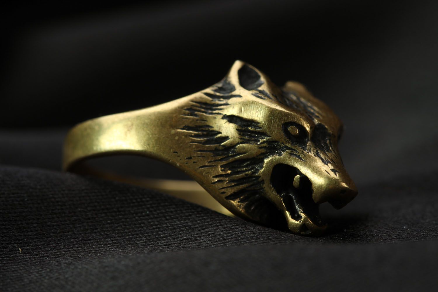 Кольцо из бронзы Волк фото 4