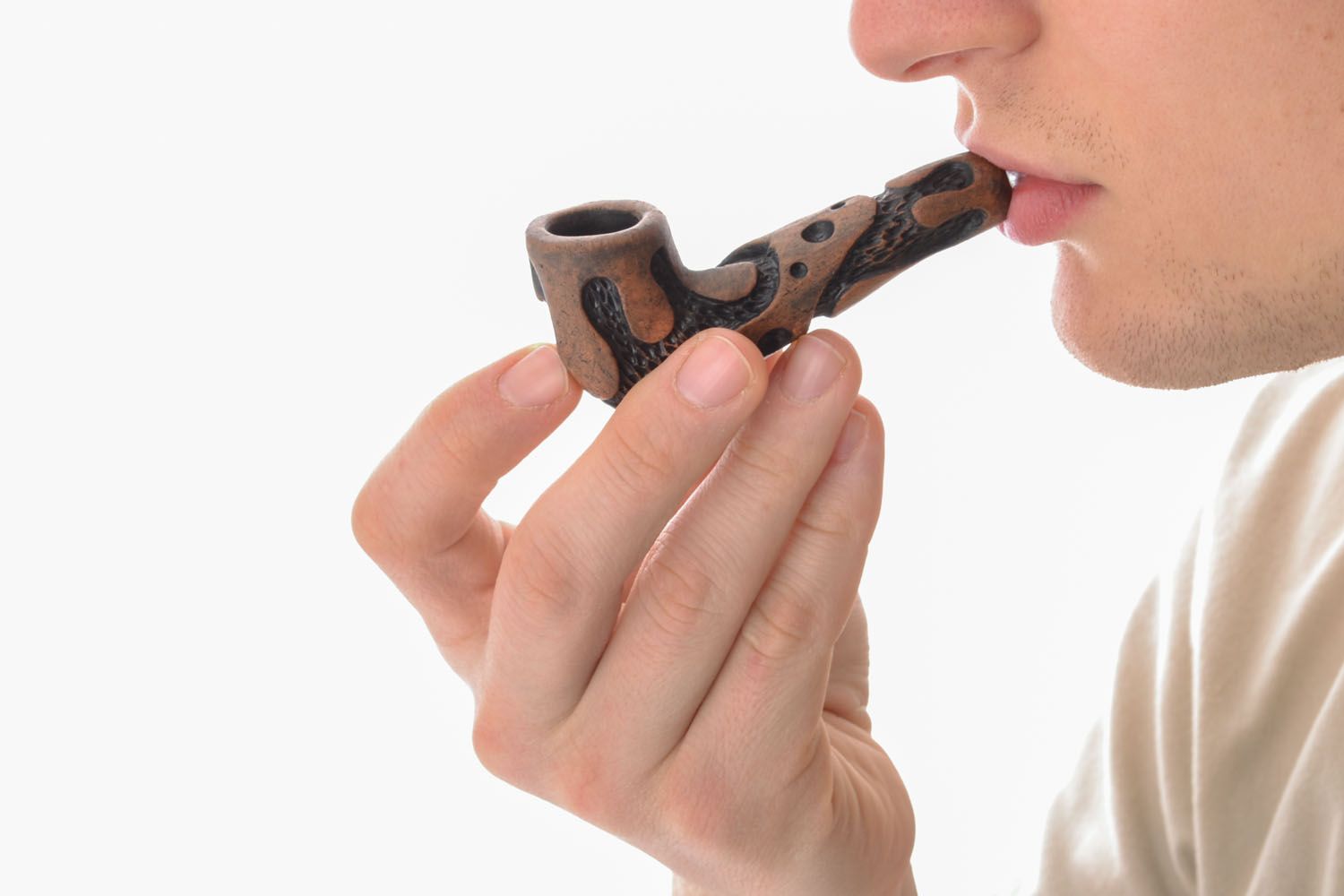 Figured clay tobacco pipe photo 5