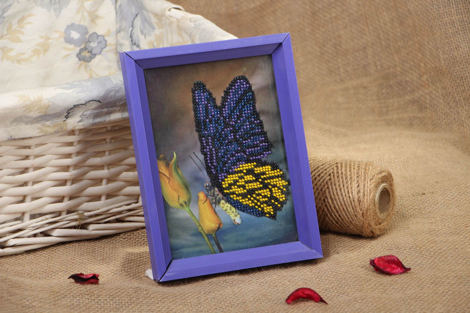 Cuadro bordado con abalorios Mariposa foto 5