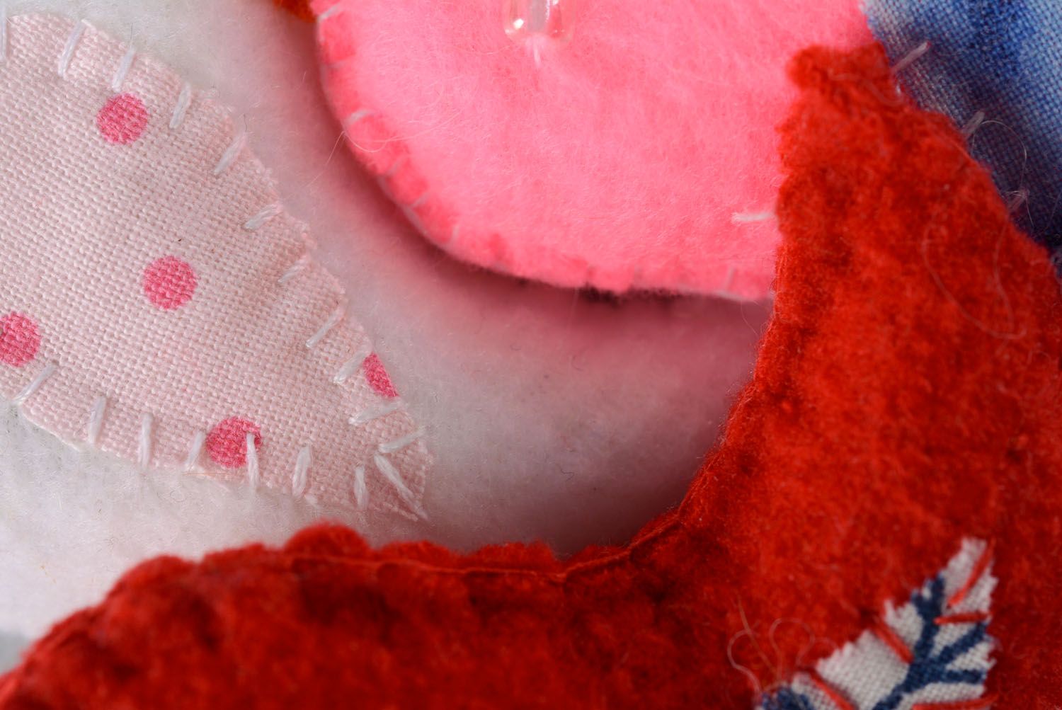 Ensemble des jouets oiseaux en tissu faits main aromatisés rose rouge et blanc photo 2