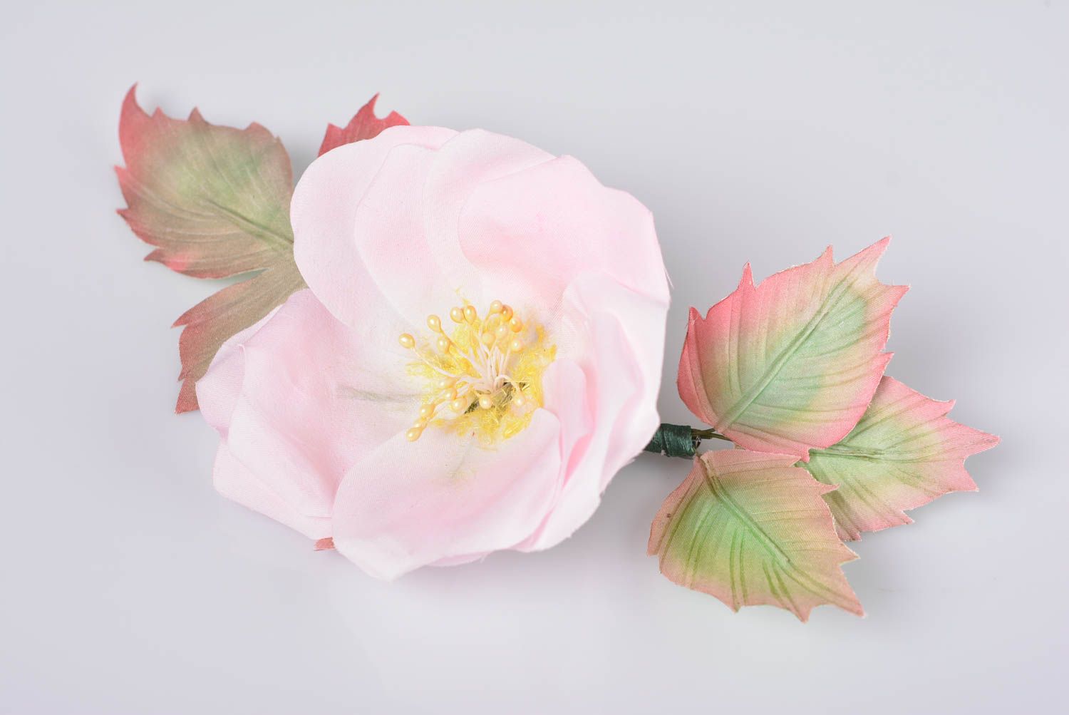 Women's gentle pink handmade foamiran flower brooch designer accessory photo 1