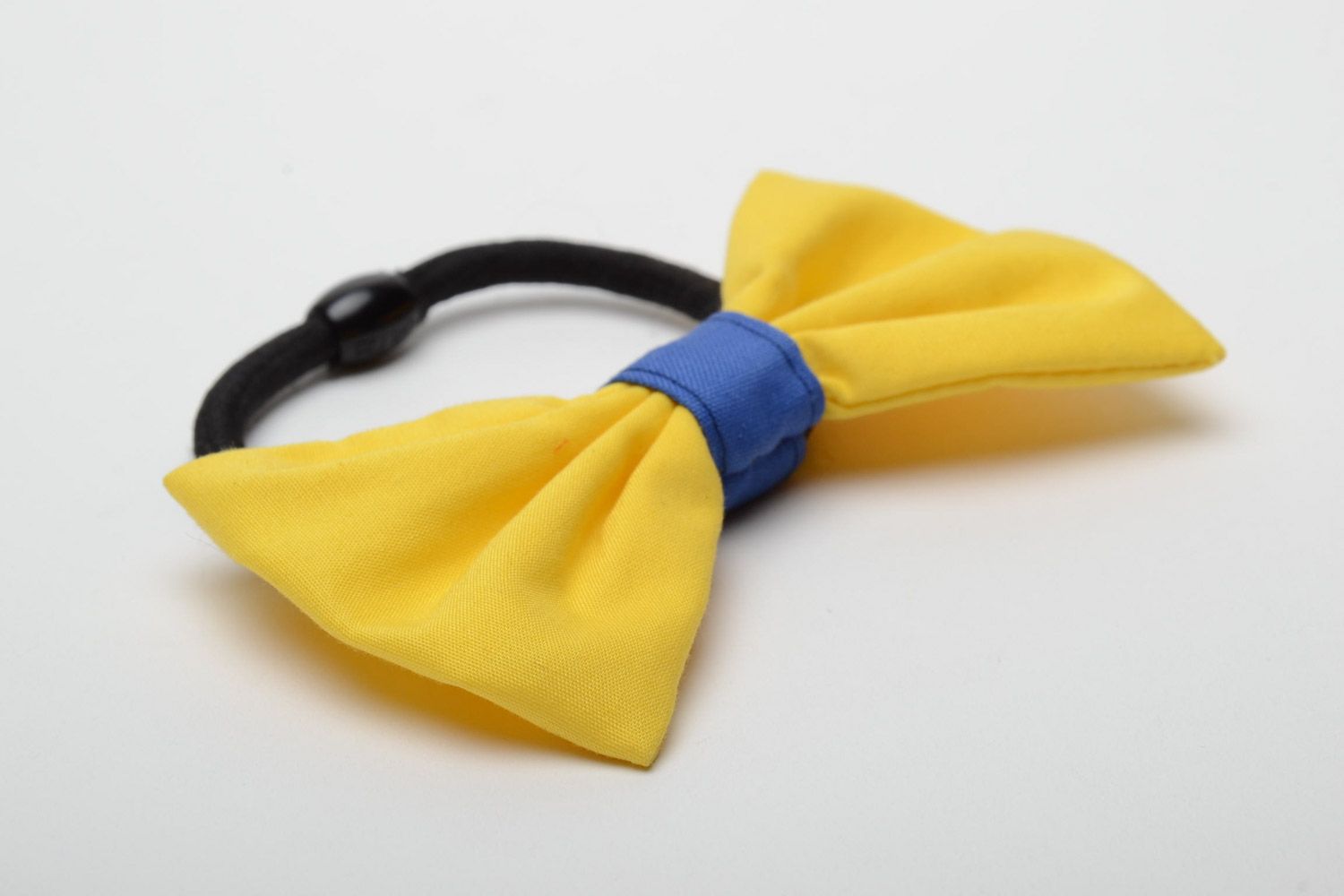 Резинка для волос с бантиком пошитым из хлопковой ткани желтая с синим фото 4